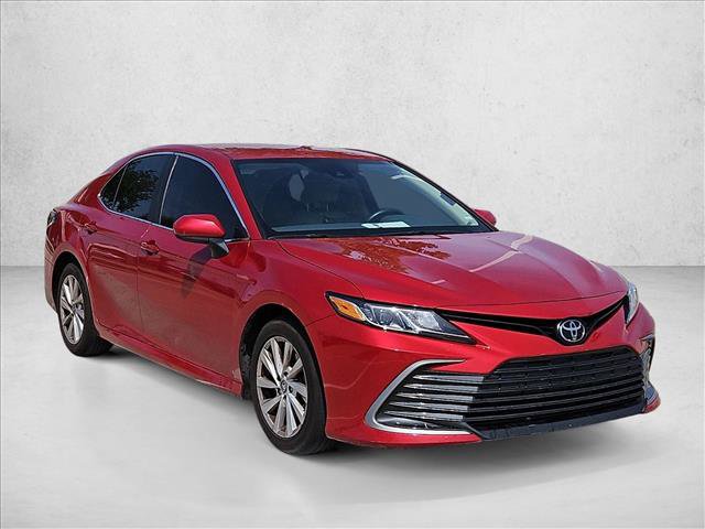 Used 2023 Toyota Camry LE FWD image 3