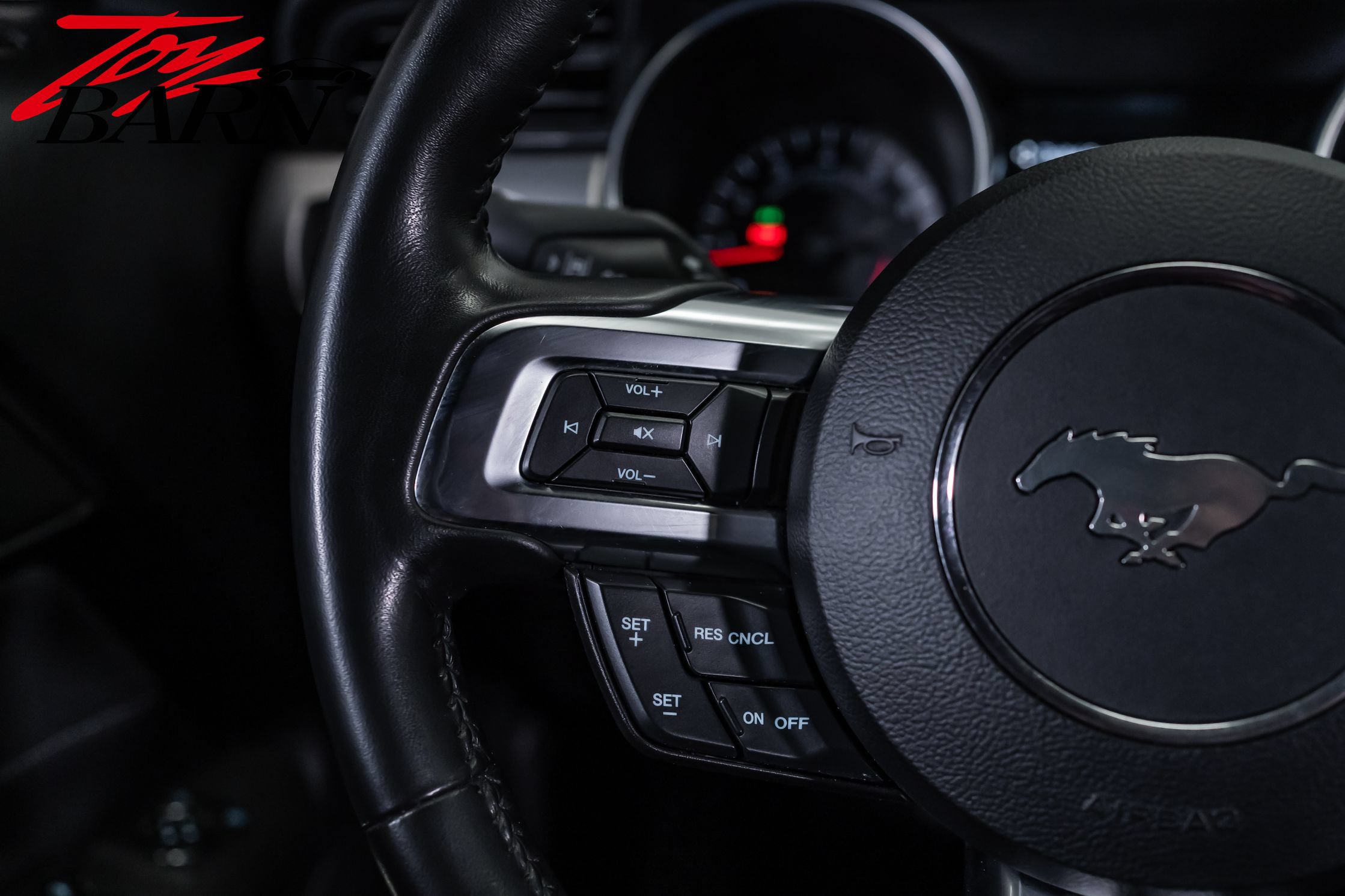 Used 2023 Ford Mustang GT RWD image 30