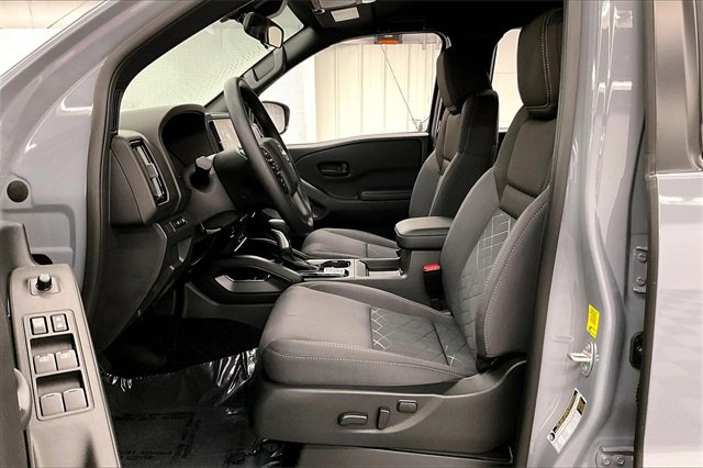 New 2026 Nissan Frontier SV w/ Tow Package image 9