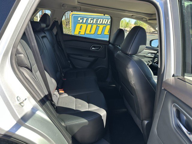 Used 2021 Nissan Rogue SL image 18