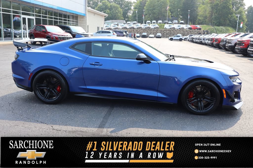 Used 2022 Chevrolet Camaro ZL1 RWD image 1