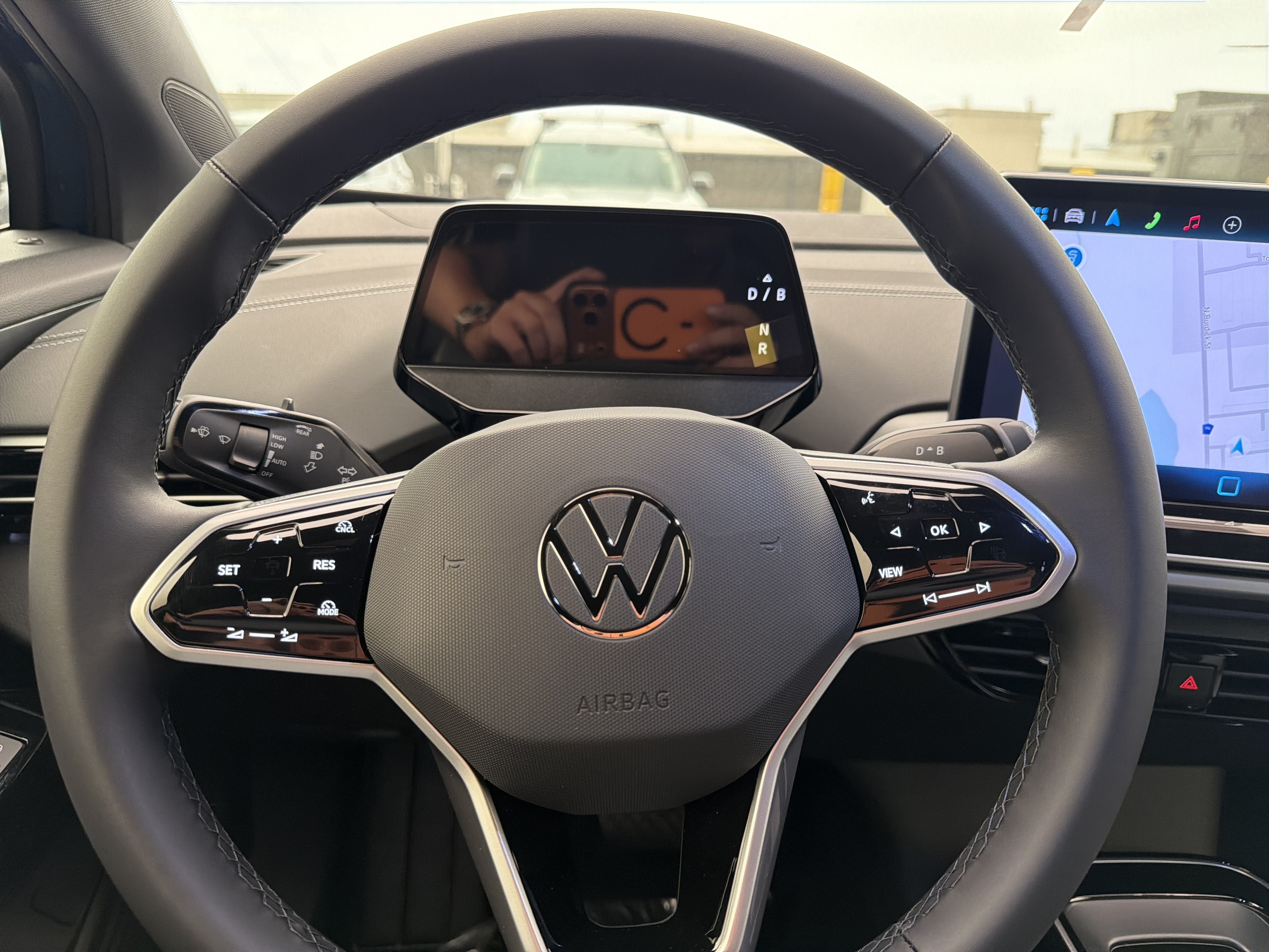 New 2026 Volkswagen ID.4 Pro AWD/4WD image 12