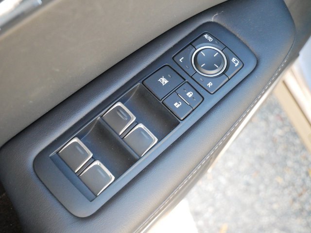 Used 2018 Lexus RX 350L AWD image 13
