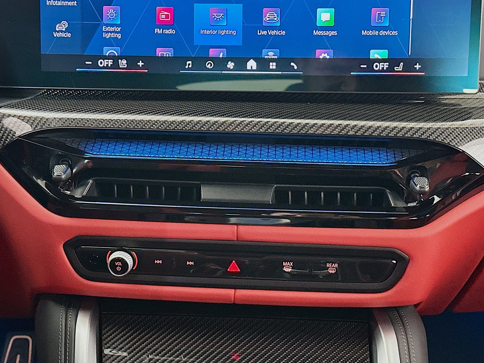 Used 2025 BMW M4 Competition w/ M Carbon Exterior Package image 13