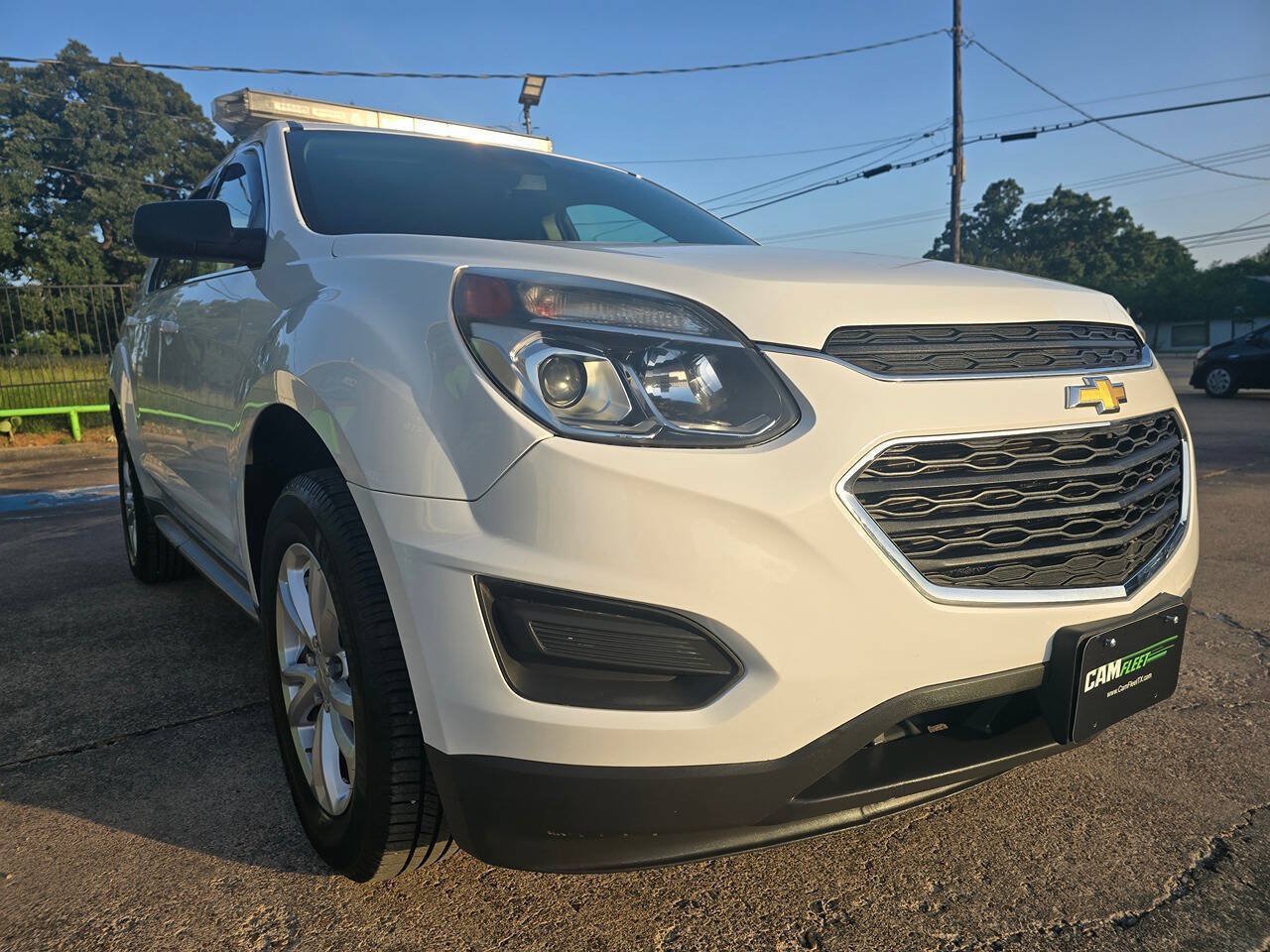 Used 2017 Chevrolet Equinox LS AWD/4WD image 5