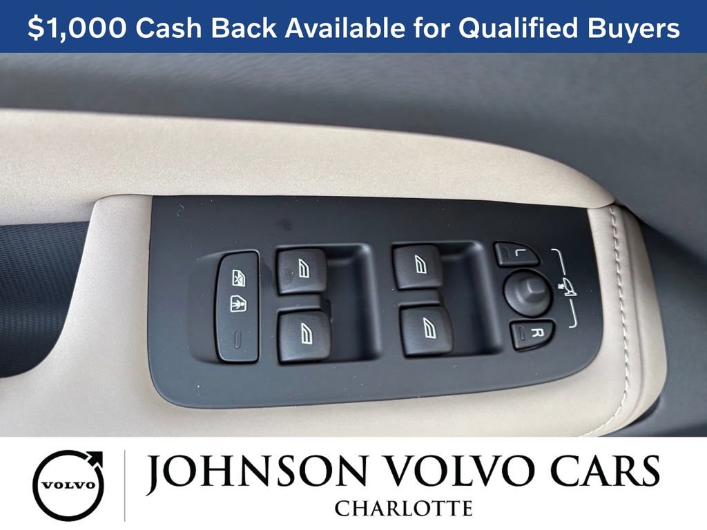 New 2026 Volvo XC60 B5 Plus w/ Protection Package Premier AWD/4WD image 11