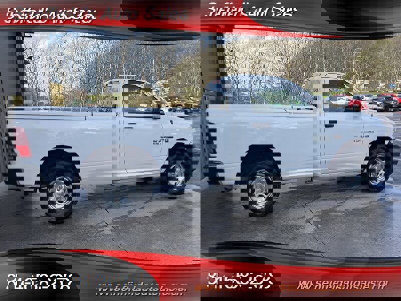 Used 2016 RAM 1500 Tradesman w/ Power & Remote Entry Group image 3