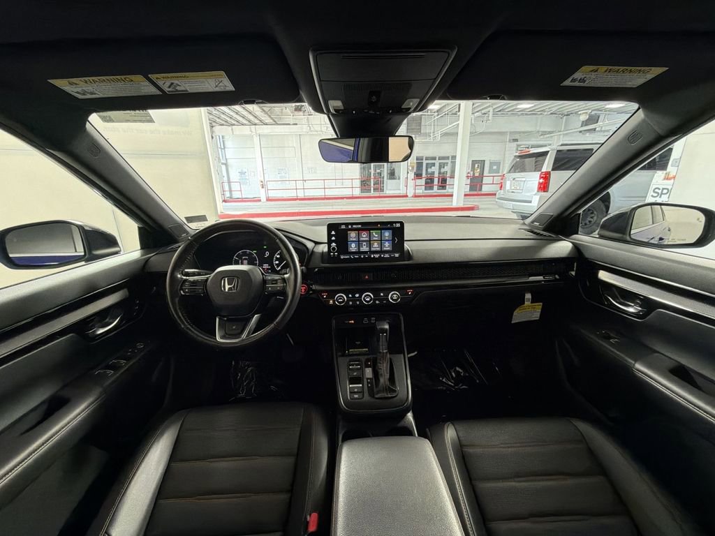 Used 2025 Honda CR-V Sport Touring image 21