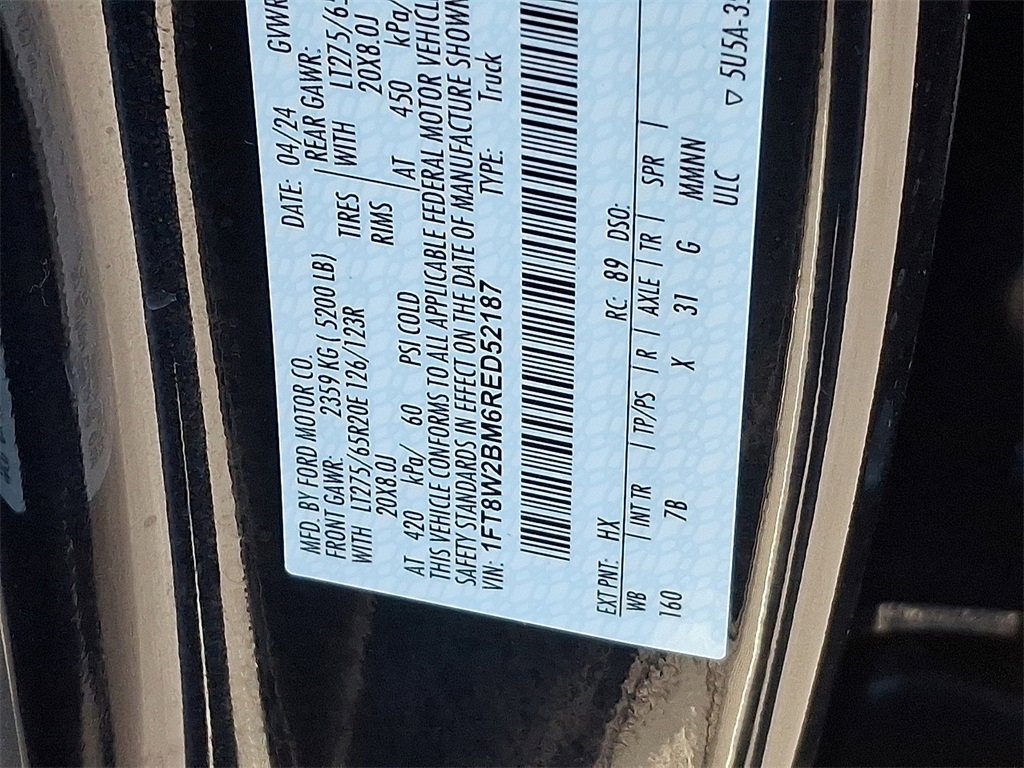 Used 2024 Ford F250 Platinum image 27