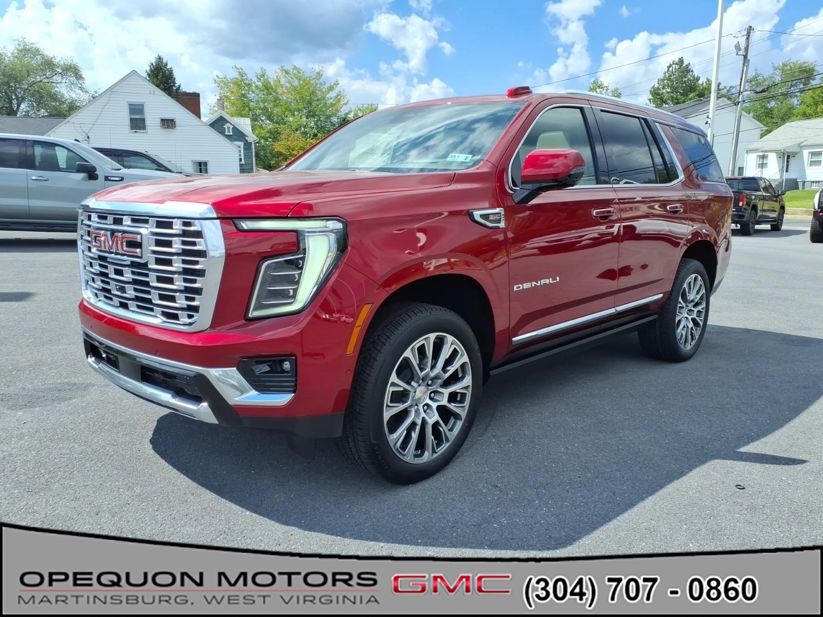 New 2026 GMC Yukon Denali w/ Denali Reserve Package AWD/4WD image 2