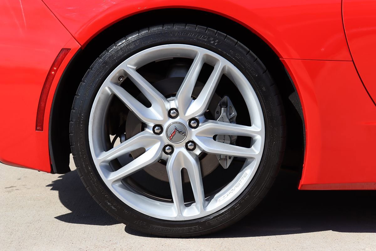 Used 2019 Chevrolet Corvette Stingray Coupe w/ 3LT Preferred Equipment Group image 39