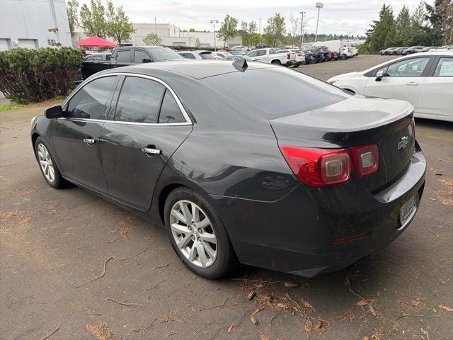Used 2013 Chevrolet Malibu LTZ FWD image 2