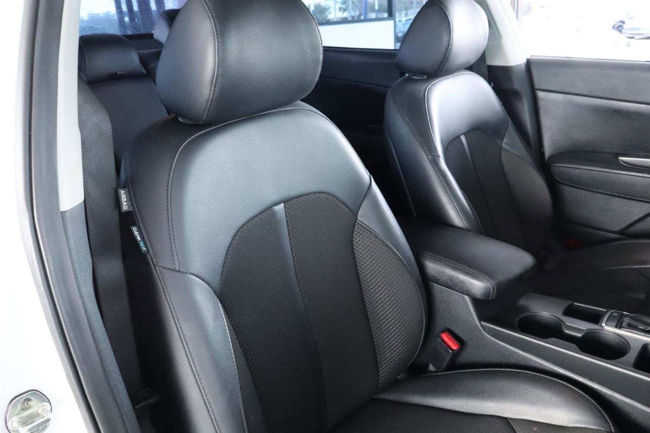 Used 2018 Kia Optima S FWD image 37