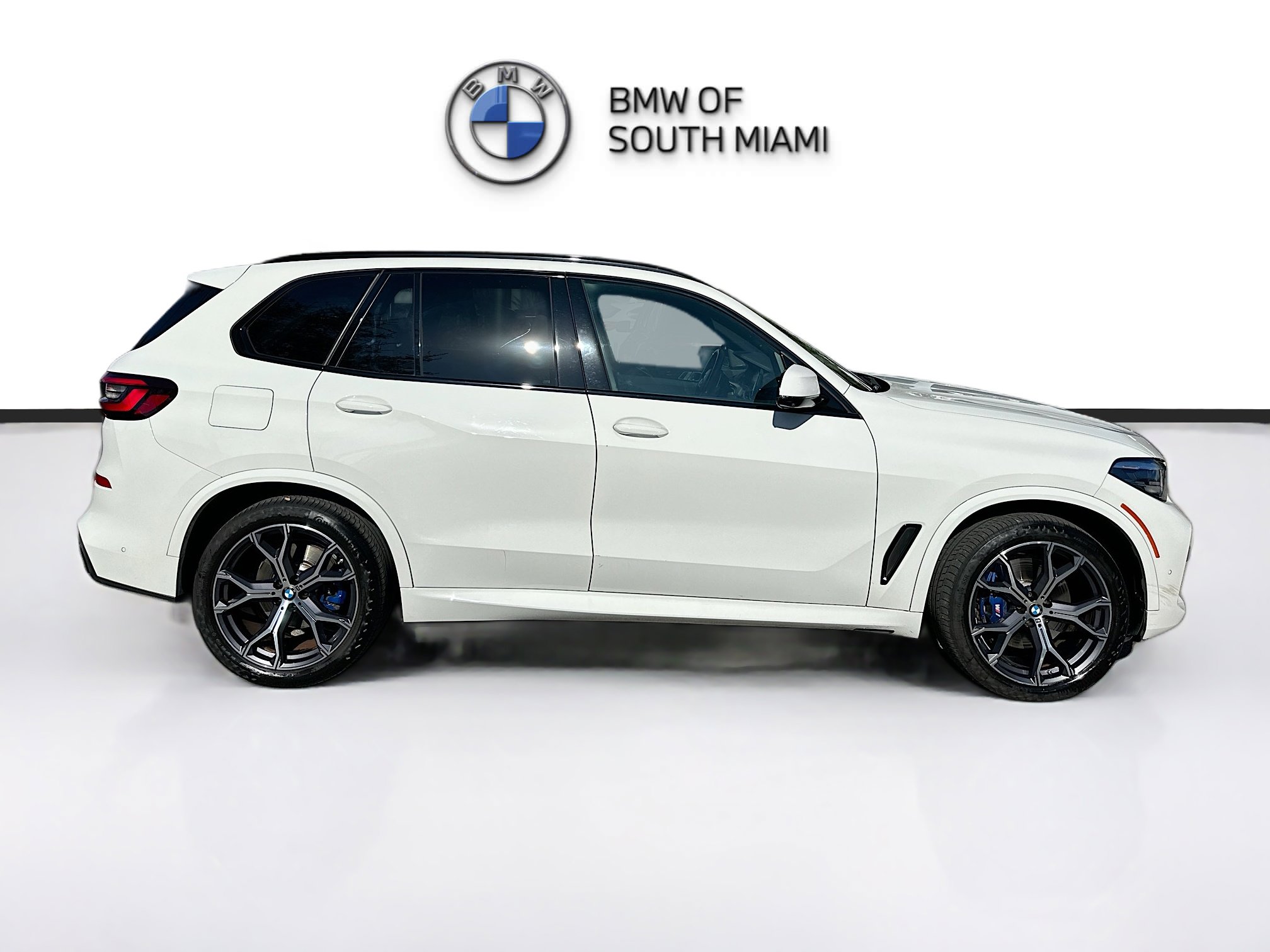 Used 2023 BMW X5 sDrive40i w/ M Sport Package image 8