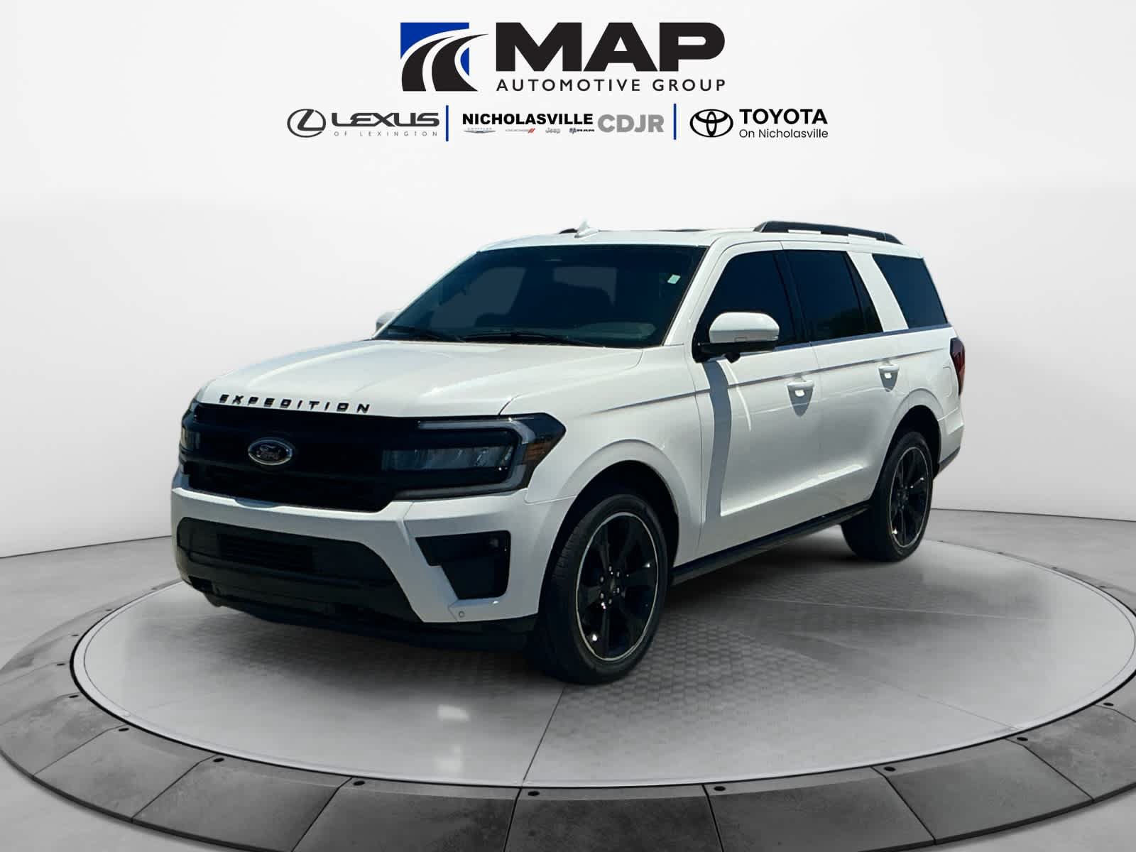 Used 2023 Ford Expedition Limited AWD/4WD image 1