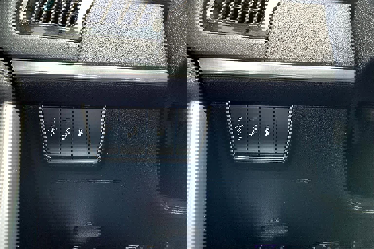 Used 2021 Kia Stinger GT-Line image 33