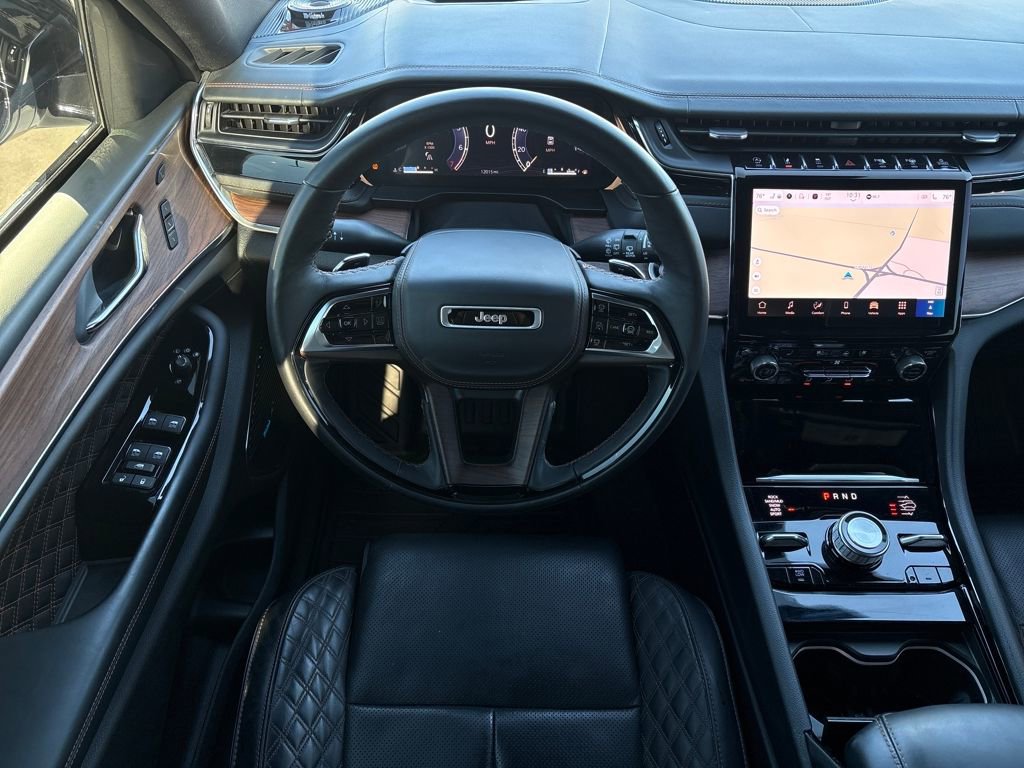 Used 2024 Jeep Grand Cherokee L Summit w/ Advanced Protech Group IV image 18