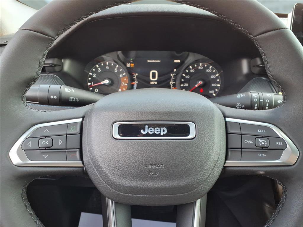 New 2026 Jeep Compass Latitude image 21