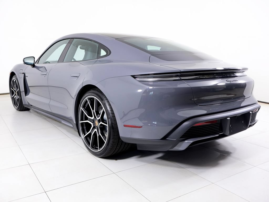 New 2026 Porsche Taycan RWD image 3