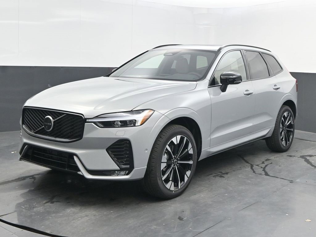 New 2026 Volvo XC60 B5 Plus w/ Protection Package Premier image 3
