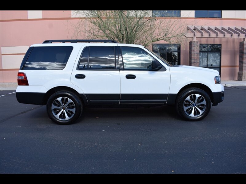 Used 2017 Ford Expedition XL AWD/4WD image 1