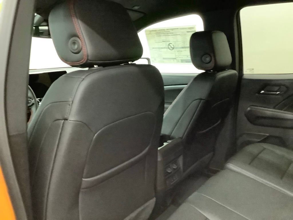 New 2025 Chevrolet Colorado Z71 w/ Z71 Convenience Package 2 image 8