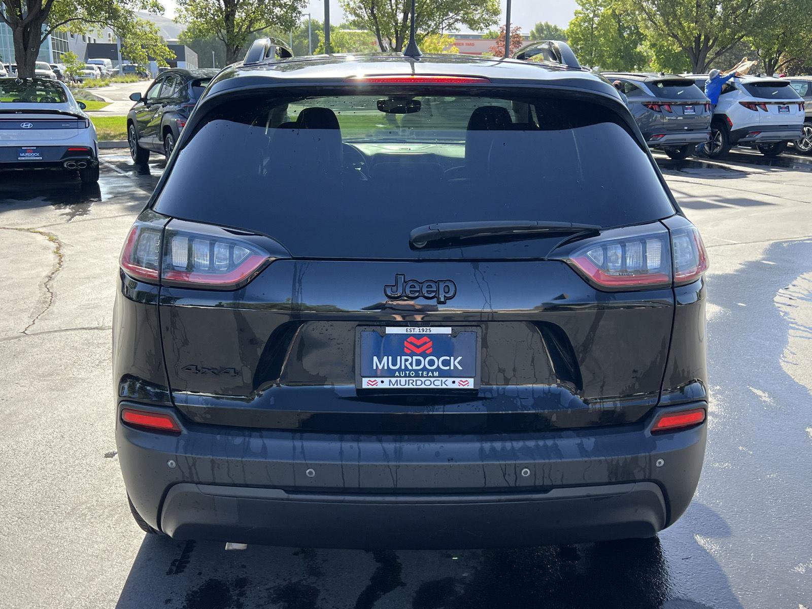 Used 2023 Jeep Cherokee Altitude Lux AWD/4WD image 9