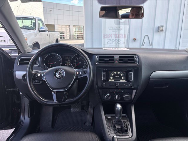 Used 2015 Volkswagen Jetta SE FWD image 15
