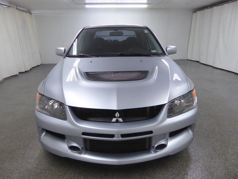 Used 2005 Mitsubishi Lancer Evolution MR AWD/4WD image 3