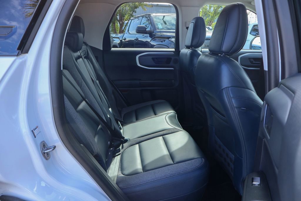 Used 2024 Ford Bronco Sport Outer Banks w/ Tech Package image 11