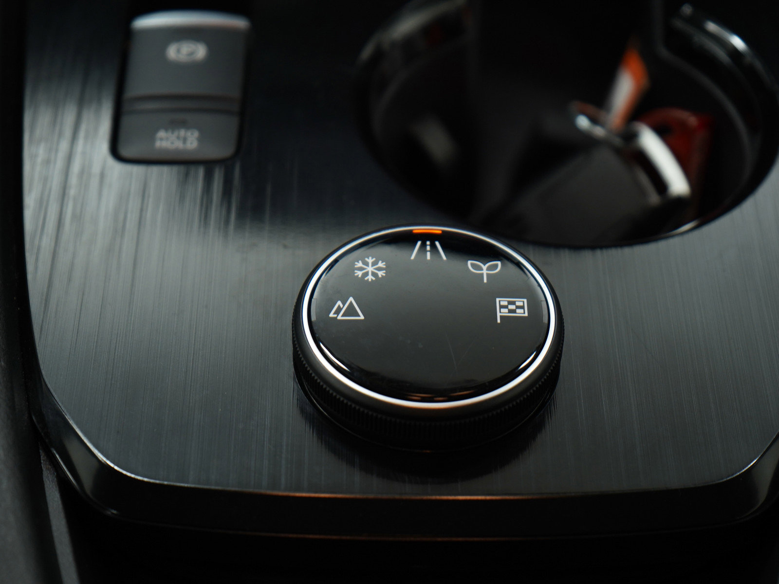 Used 2025 Nissan Rogue SV image 19