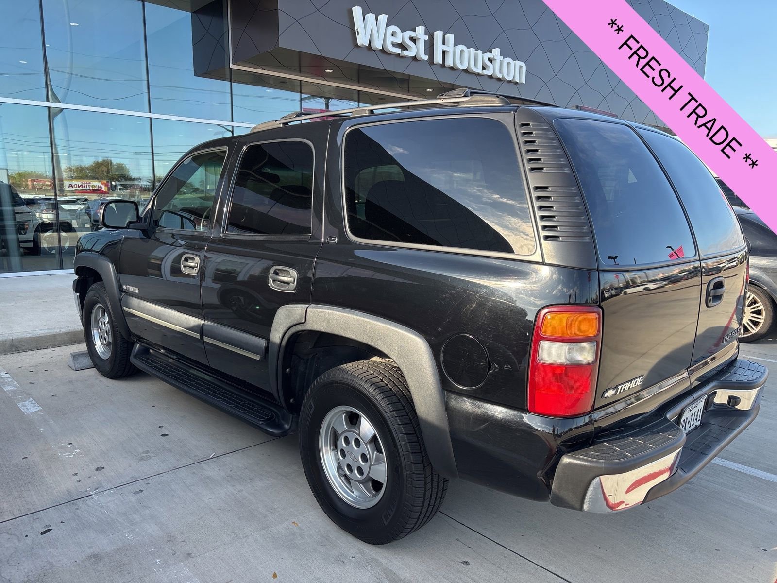 Used 2002 Chevrolet Tahoe LS image 6