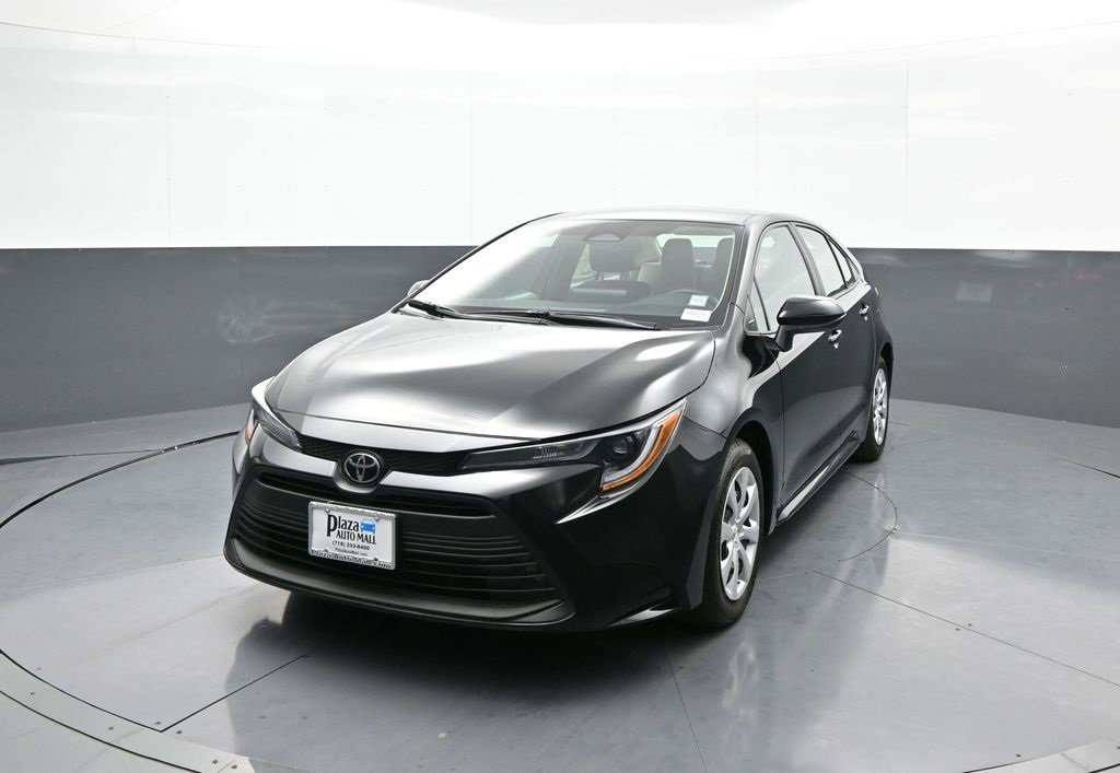 New 2024 Toyota Corolla LE