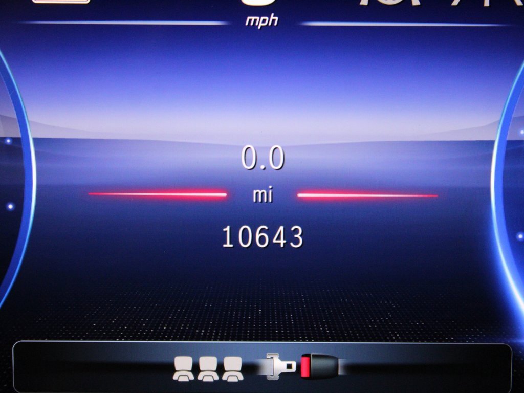 Certified 2024 Mercedes-Benz EQE 350+ 4MATIC Sedan w/ Pinnacle Trim Package image 17