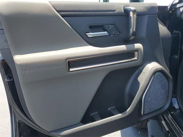 New 2025 GMC Hummer EV 3X image 13