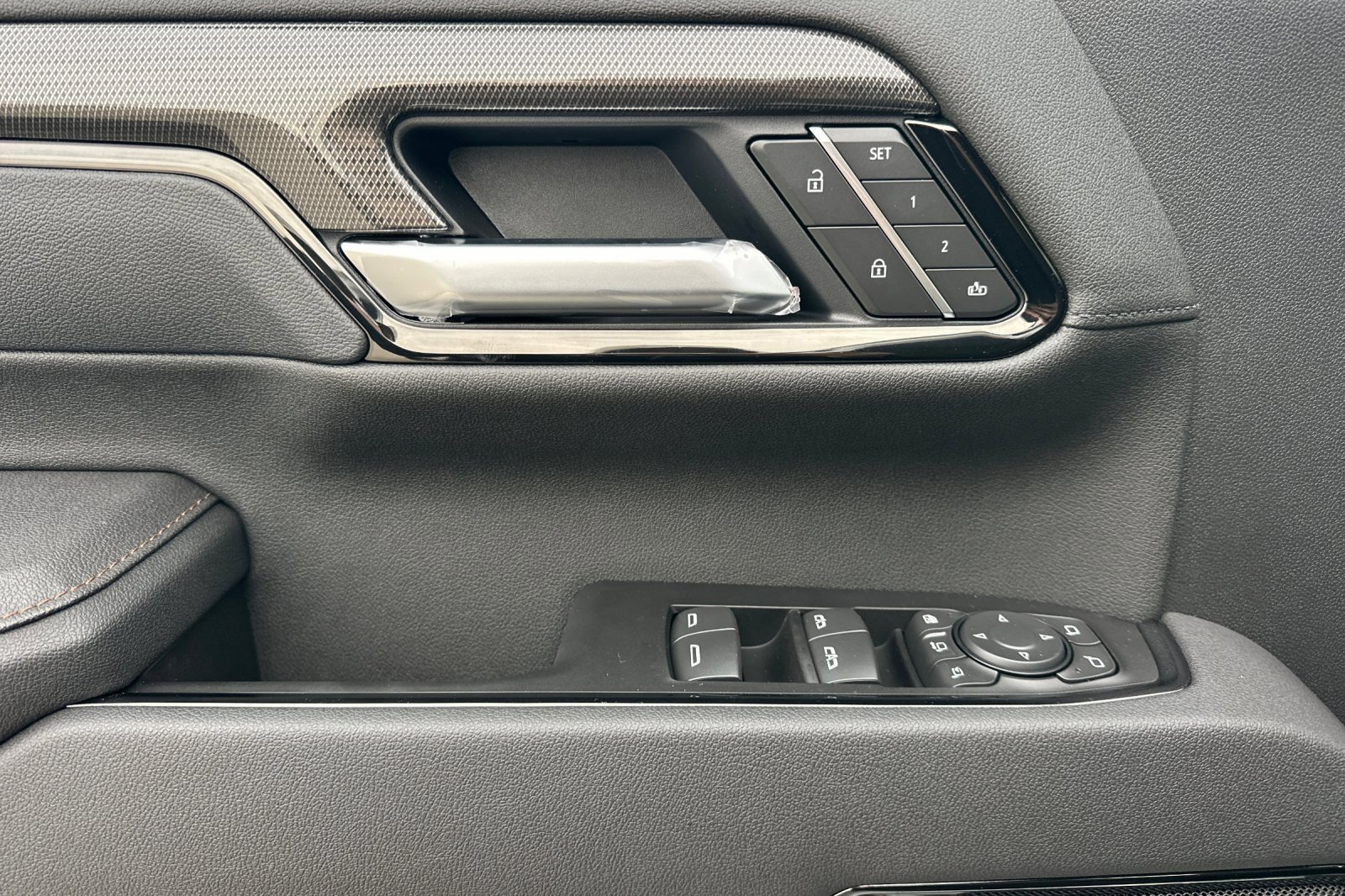 New 2026 GMC Sierra 3500 AT4 w/ AT4 Premium Plus Package image 12