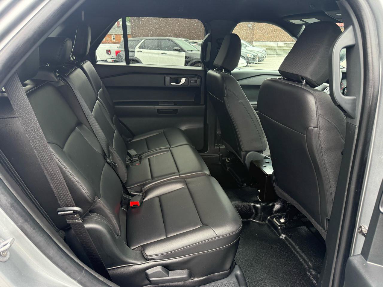 Used 2024 Ford Explorer 4WD Police Interceptor image 18