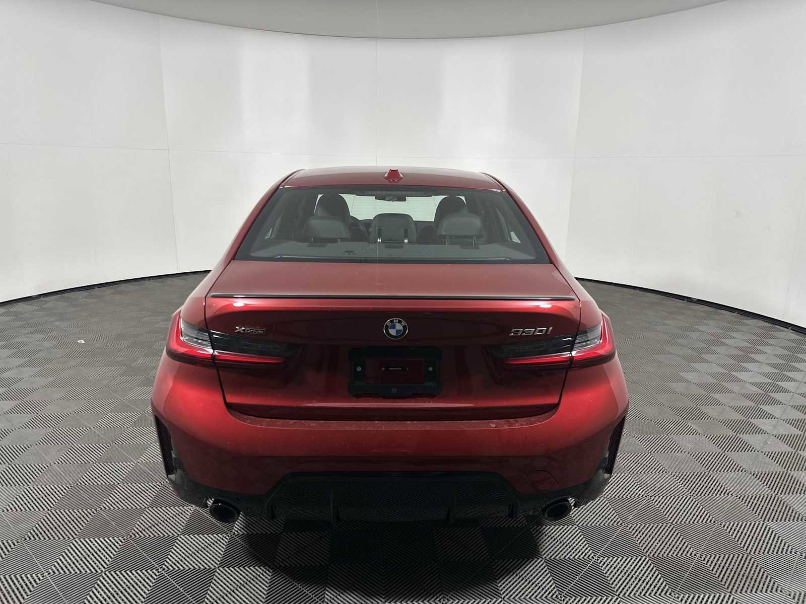 New 2026 BMW 330i xDrive Sedan w/ M Sport Package image 2