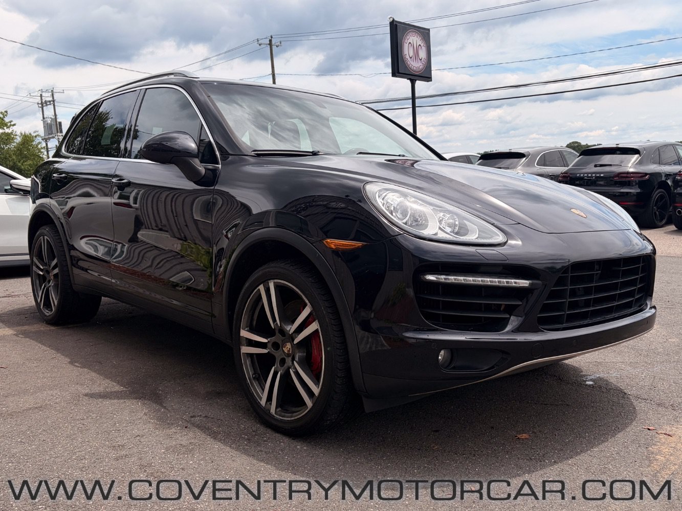 Used 2012 Porsche Cayenne Turbo AWD/4WD image 4