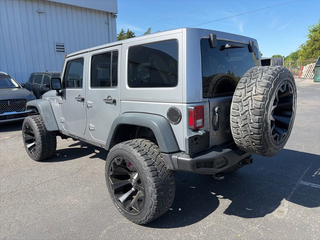 Used 2016 Jeep Wrangler Unlimited Rubicon AWD/4WD image 4