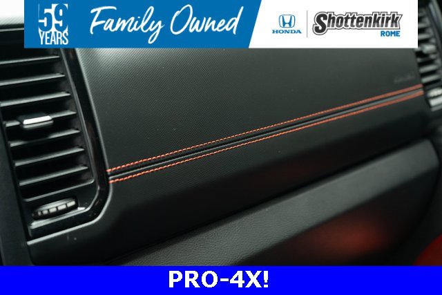 Used 2023 Nissan Frontier PRO-4X w/ Technology Package image 36