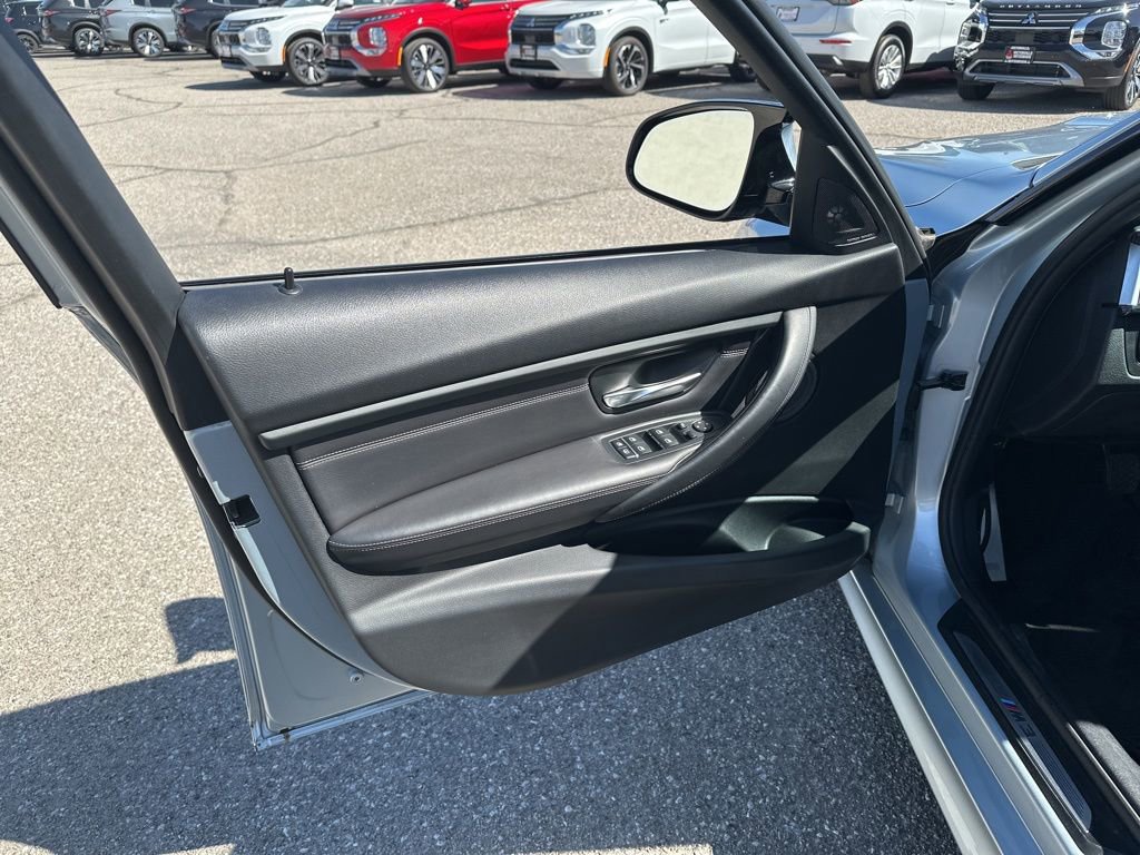 Used 2017 BMW M3 image 18