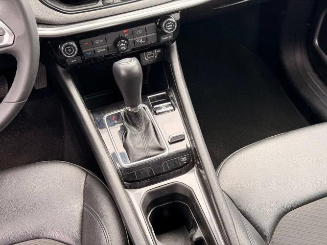 Used 2024 Jeep Compass Latitude AWD/4WD image 16
