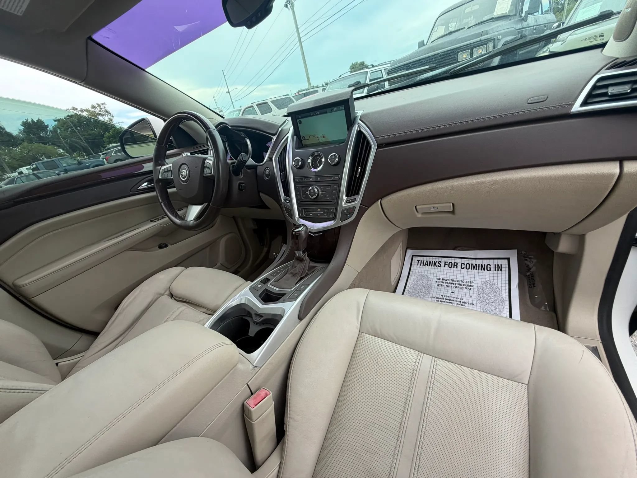 Used 2011 Cadillac SRX Luxury FWD image 8