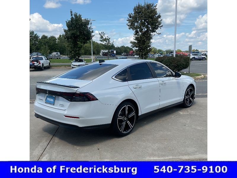 Certified 2025 Honda Accord Sport image 5