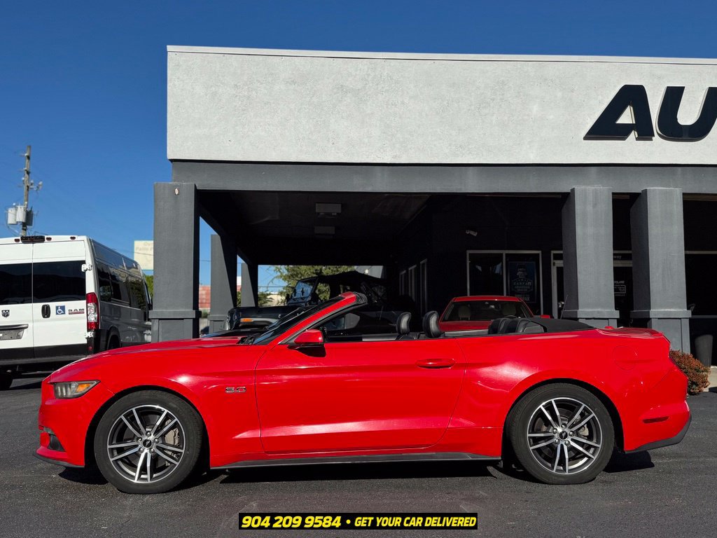 Used 2016 Ford Mustang GT Premium RWD image 3