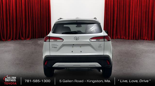 Certified 2022 Toyota Corolla Cross LE image 6