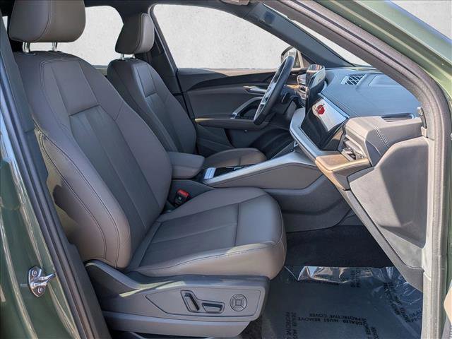 Certified 2025 Audi Q5 Premium Plus w/ Premium Plus image 24