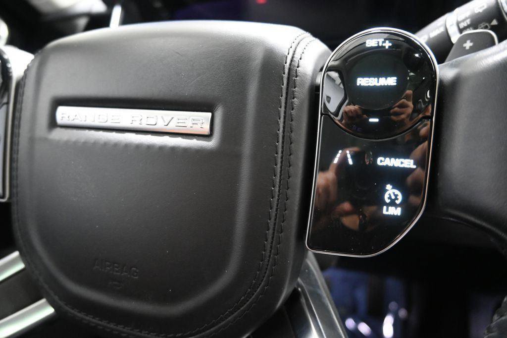 Used 2018 Land Rover Range Rover AWD/4WD image 32
