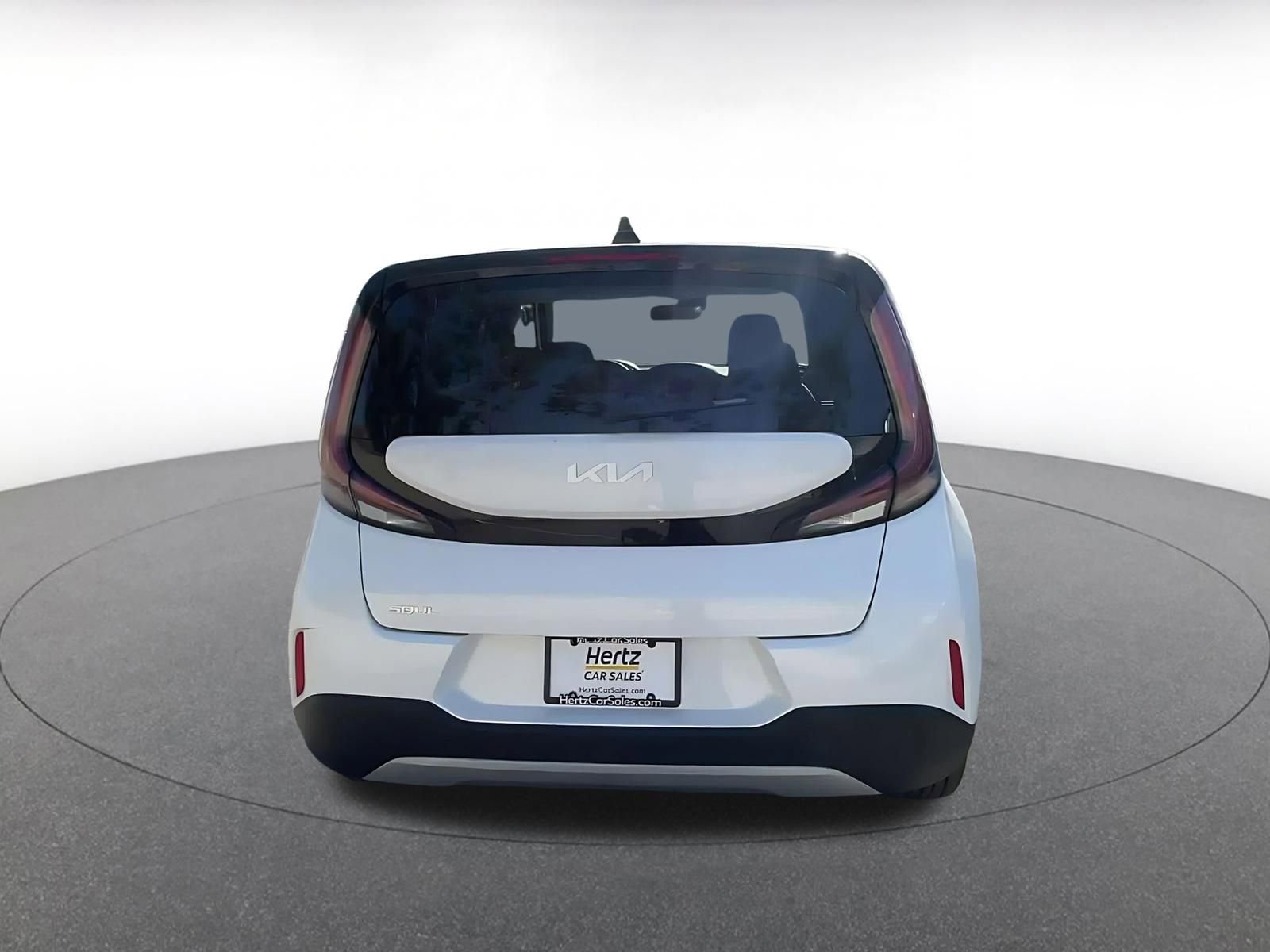 Used 2025 Kia Soul LX w/ LX Technology Package image 12